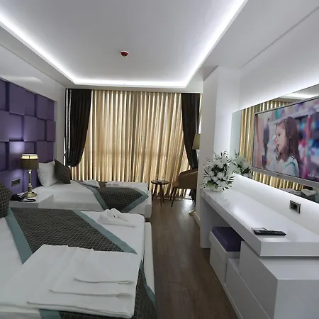 Elips Royal & 4* Antalya