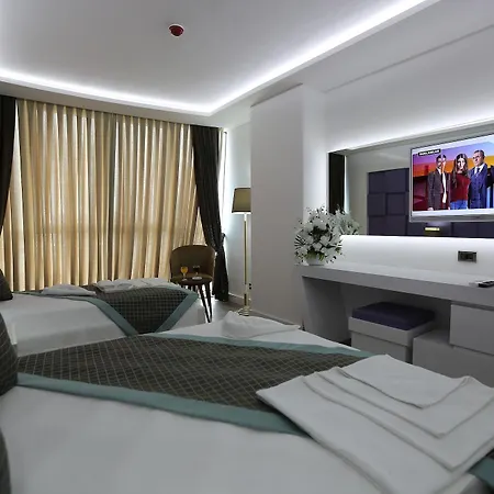 Szálloda Elips Royal & 4*