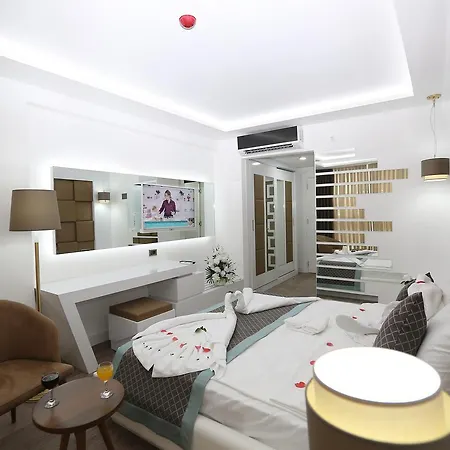Elips Royal & Hotel Antalia